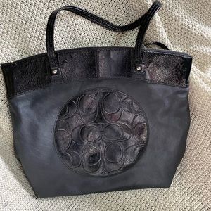 COACH Laura Large Designer Logo‎ Tote